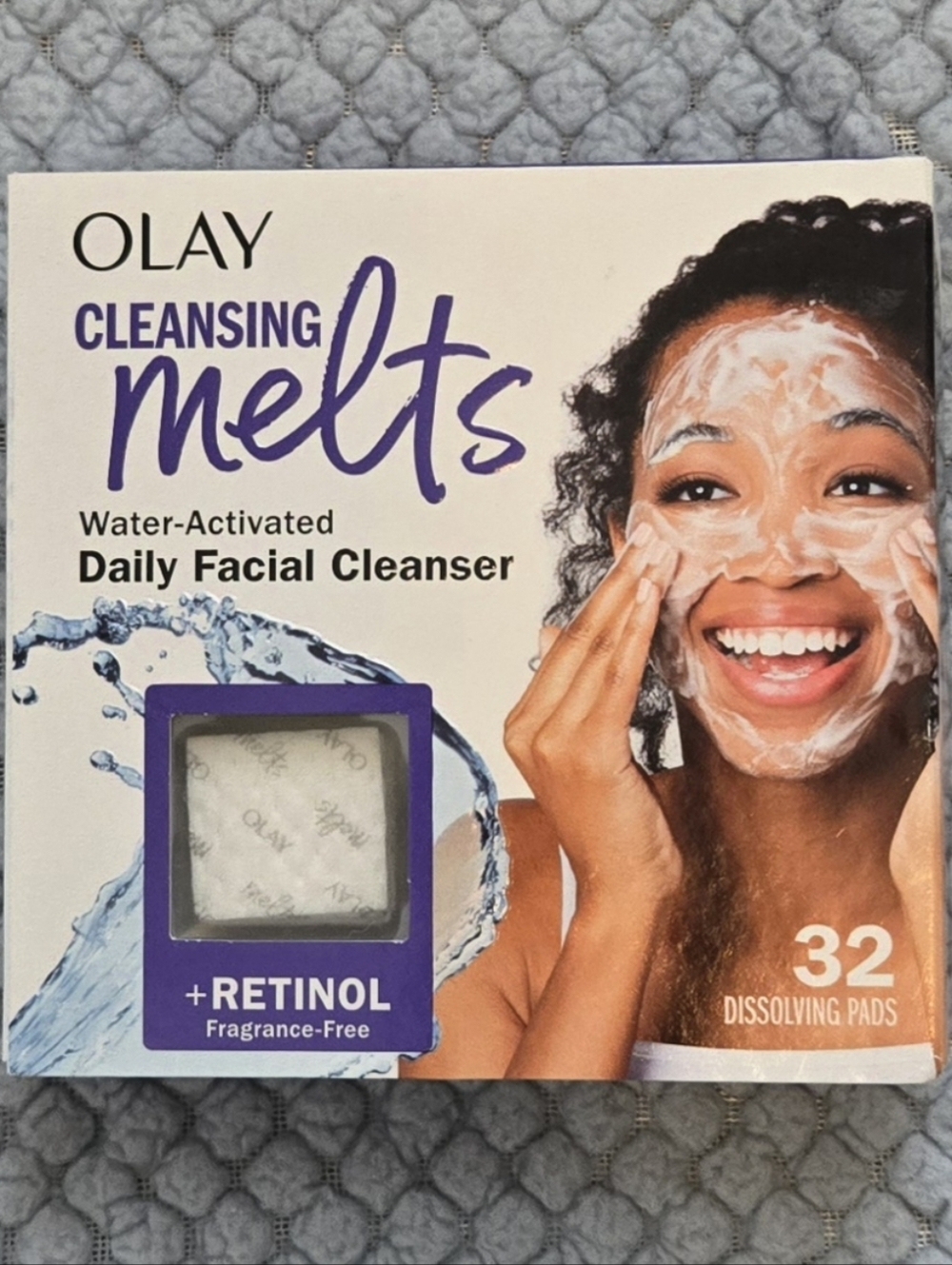 New OLAY Cleansing Melts Daily Facial Cleanser, 32 Disolving Pads